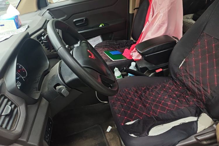 Used Wuling Hongguang V 2022 1.5L Jingqu Edition Electric-Assist LAR Left Front Seat