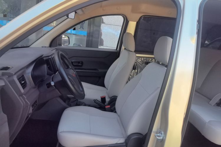 Used Wuling Hongguang V 2022 1.5L Jingqu Edition Electric-Assist LAR Left Front Seat