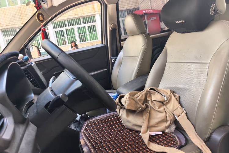 Used Wuling Hongguang V 2022 1.5L Jingqu Edition Electric-Assist LAR Left Front Seat