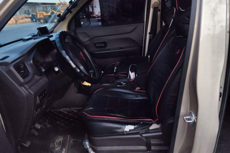 Used Wuling Hongguang V 2022 1.5L Jingqu Edition Electric-Assist LAR Left Front Seat