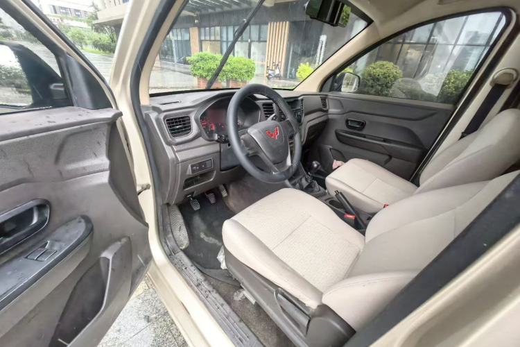 Used Wuling Hongguang V 2022 1.5L Jingqu Edition Electric-Assist LAR Left Front Seat