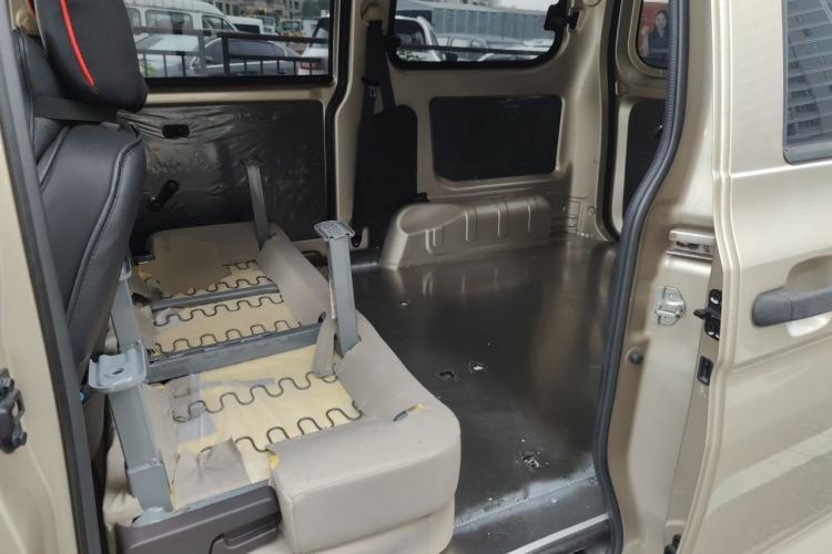Used Wuling Hongguang V 2022 1.5L Jingqu Edition Electric-Assist LAR Left Rear Seat