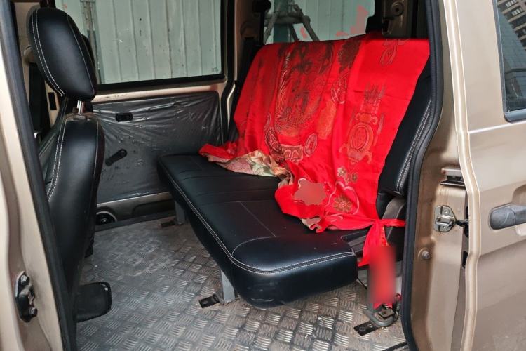Used Wuling Hongguang V 2022 1.5L Jingqu Edition Electric-Assist LAR Left Rear Seat