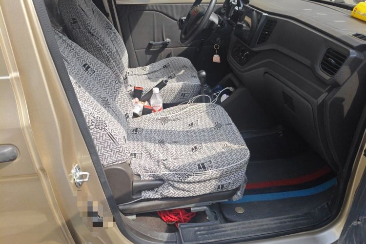Used Wuling Hongguang V 2022 1.5L Jingqu Edition Electric-Assist LAR Left Rear Seat