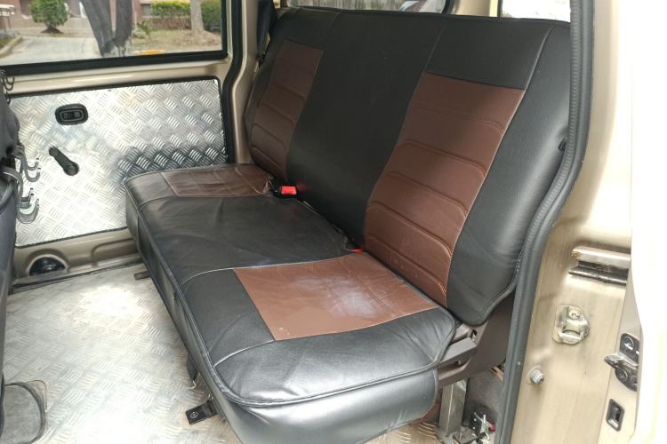 Used Wuling Hongguang V 2022 1.5L Jingqu Version Hydraulic Power Steering LAR Left Rear Seat