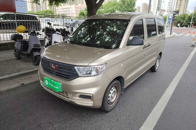 Used Wuling Hongguang V 2022 1.5L Jingqu Edition Electric-Assist LAR Guazi used car, China used car export, Used car for sale, Used Wuling cars, Cheapest cars for sale
