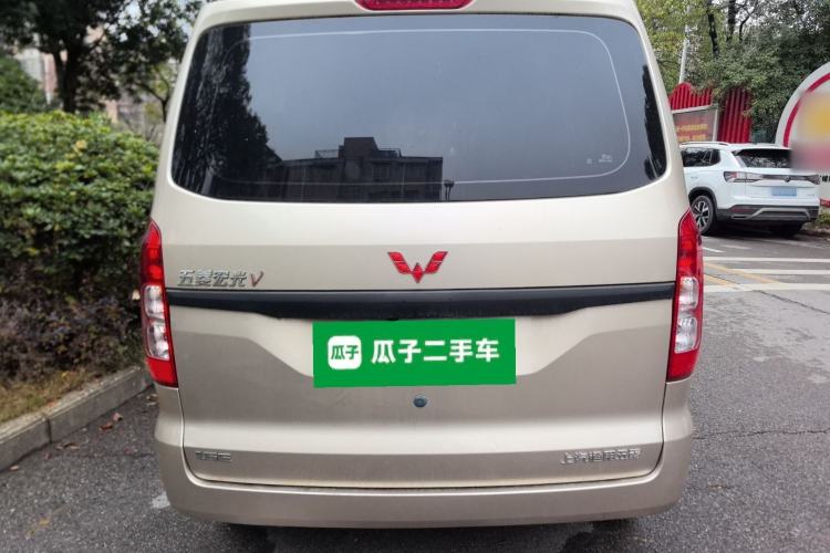 Used Wuling Hongguang V 2022 1.5L Jingqu Version Hydraulic Power Steering LAR Rear