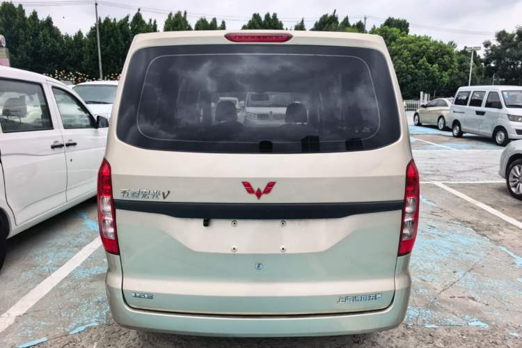 Used Wuling Hongguang V 2022 1.5L Jingqu Edition Electric-Assist LAR Rear