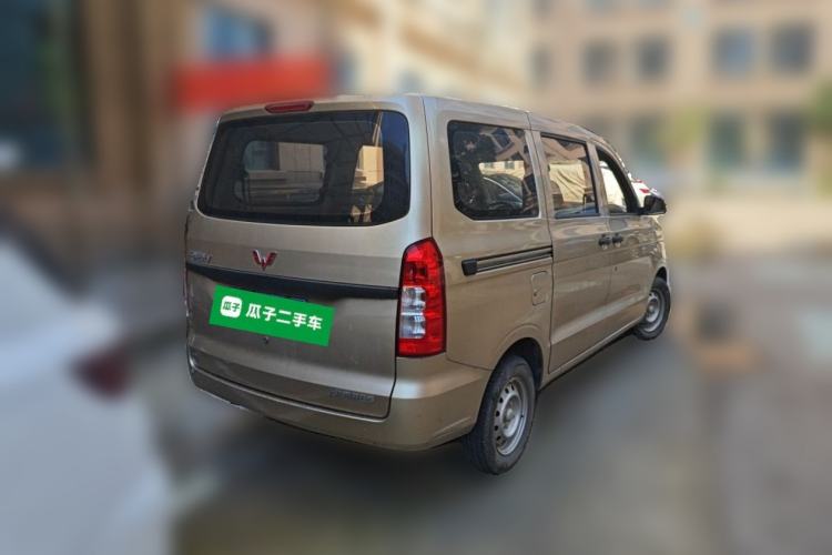 Used Wuling Hongguang V 2022 1.5L Jingqu Version Hydraulic Power Steering LAR Rear Right 45 Deg
