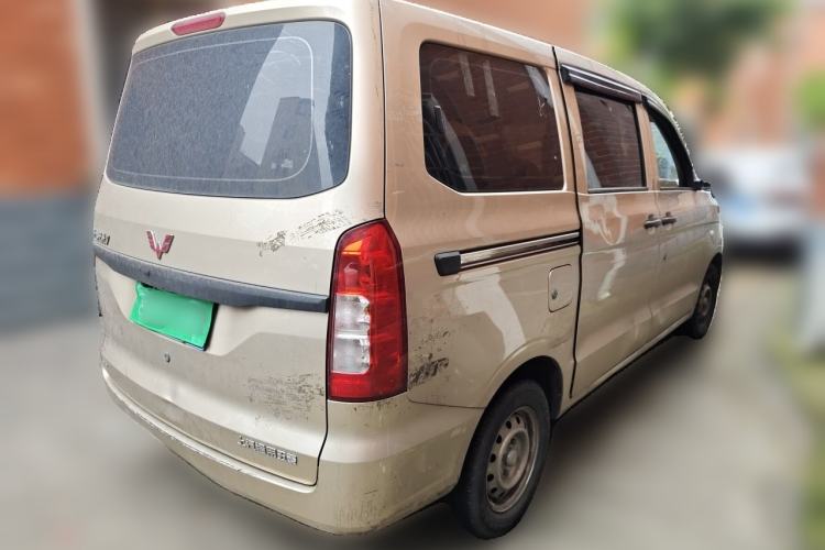 Used Wuling Hongguang V 2022 1.5L Jingqu Edition Electric-Assist LAR Rear Right 45 Deg