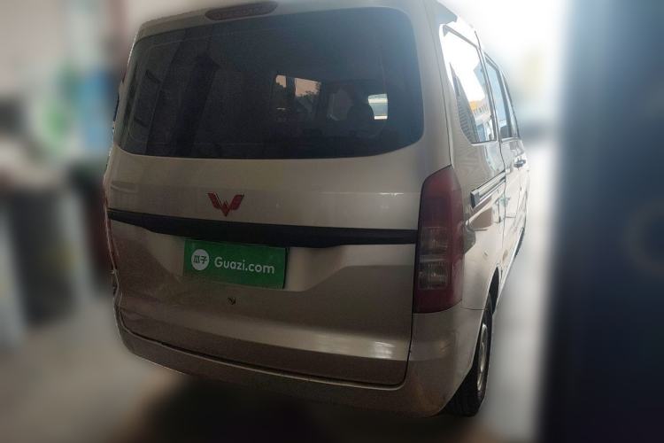 Used Wuling Hongguang V 2022 1.5L Jingqu Edition Electric-Assist LAR Rear Right 45 Deg