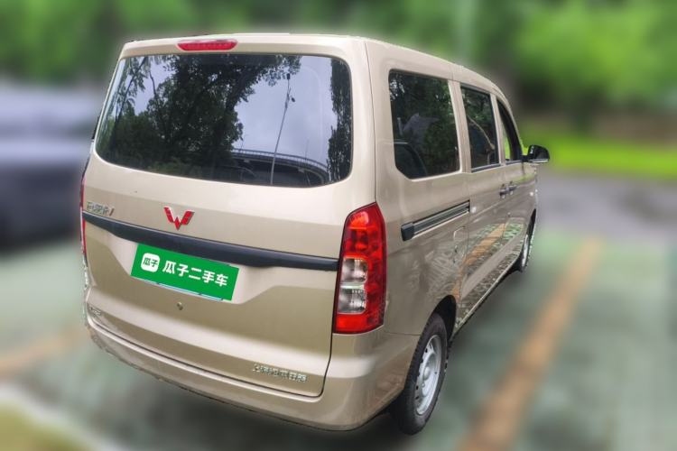 Used Wuling Hongguang V 2022 1.5L Jingqu Edition Electric-Assist LAR Rear Right 45 Deg
