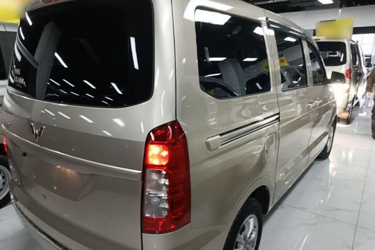 Used Wuling Hongguang V 2022 1.5L Enjoy Edition Electric-Powered LAR Rear Right 45 Deg