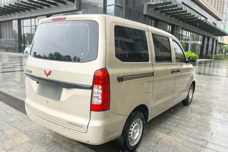 Used Wuling Hongguang V 2022 1.5L Jingqu Edition Electric-Assist LAR Rear Right 45 Deg
