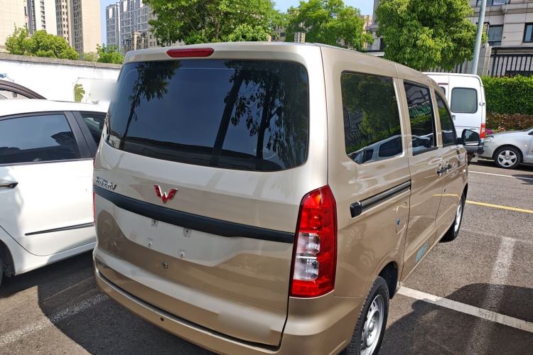 Used Wuling Hongguang V 2022 1.5L Jingqu Edition Electric-Assist LAR Rear Right 45 Deg