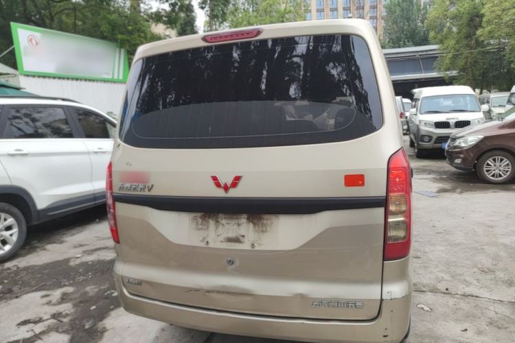 Used Wuling Hongguang V 2022 1.5L Jingqu Version Hydraulic Power Steering LAR Rear