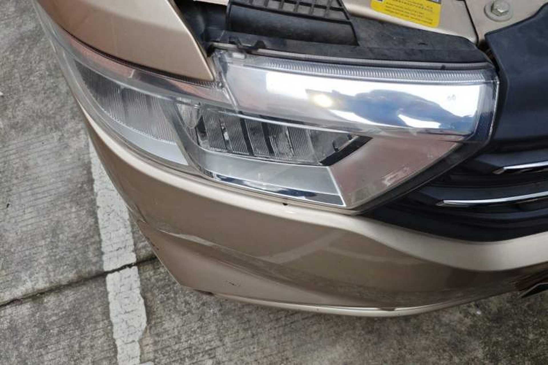 Used Wuling Hongguang V 2022 1.5L Enjoy Edition Hydraulic Power Steering LAR Right Front Headlight