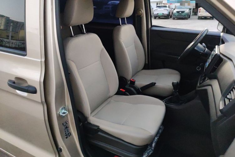 Used Wuling Hongguang V 2022 1.5L Jingqu Edition Electric-Assist LAR Right Front Seat