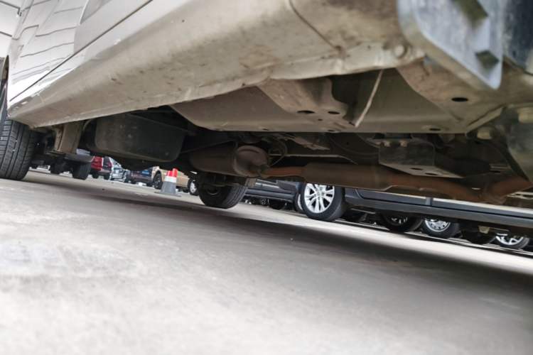 Used Wuling Hongguang V 2022 1.5L Jingqu Version Hydraulic Power Steering LAR Right Side Sill