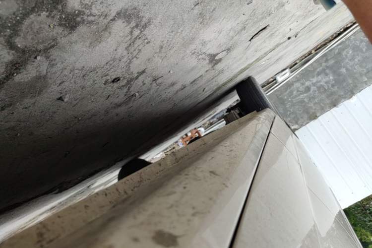 Used Wuling Hongguang V 2022 1.5L Jingqu Version Hydraulic Power Steering LAR Right Side Sill