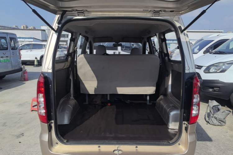 Used Wuling Hongguang V 2022 1.5L Jingqu Edition Electric-Assist LAR Trunk