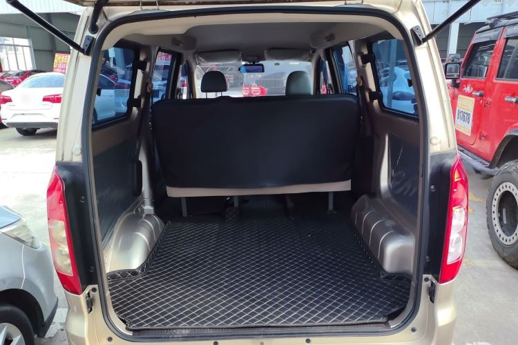 Used Wuling Hongguang V 2022 1.5L Jingqu Edition Electric-Assist LAR Trunk