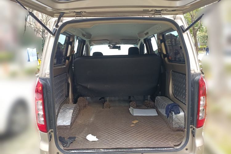 Used Wuling Hongguang V 2022 1.5L Jingqu Version Hydraulic Power Steering LAR Trunk