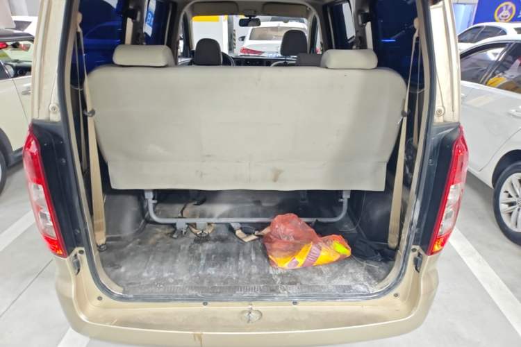 Used Wuling Hongguang V 2022 1.5L Enjoy Edition Electric-Powered LAR Trunk
