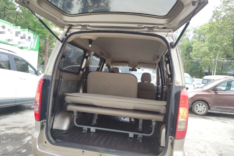 Used Wuling Hongguang V 2022 1.5L Jingqu Version Hydraulic Power Steering LAR Trunk
