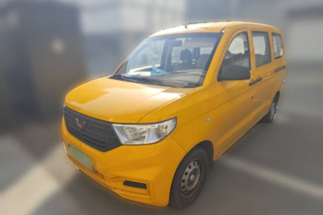 Used Wuling Hongguang V 2022 1.5L Jingqu Version Hydraulic Power Steering LAR