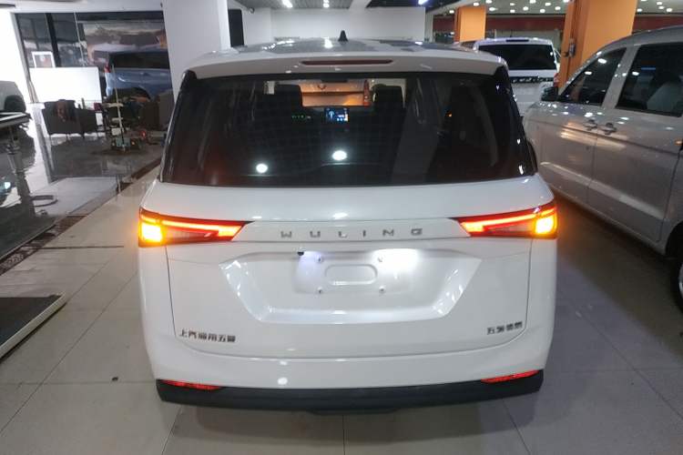 Used Wuling Jiachen 2022 1.5L Manual Enjoyment Elite Model Rear