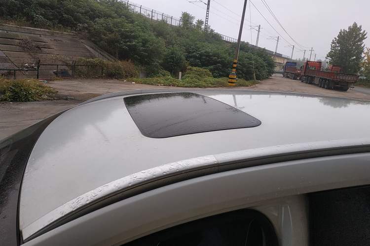 Used Wuling Jiachen 2022 1.5T CVT Deluxe Flagship Edition Roof