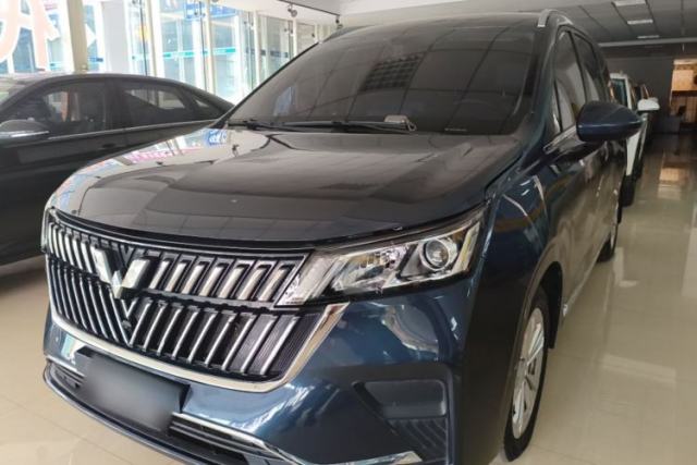 Used Wuling Jiachen 2022 1.5L Manual Light Comfort Edition