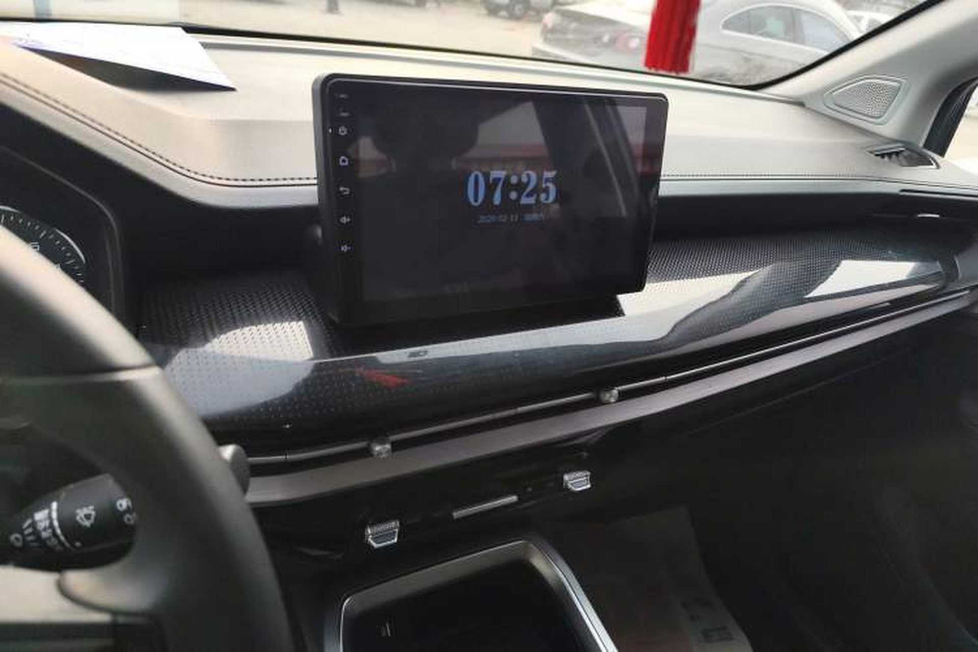 Used Wuling Jiachen 2022 1.5L Manual Enjoyment Elite Model Audio And AC Panel