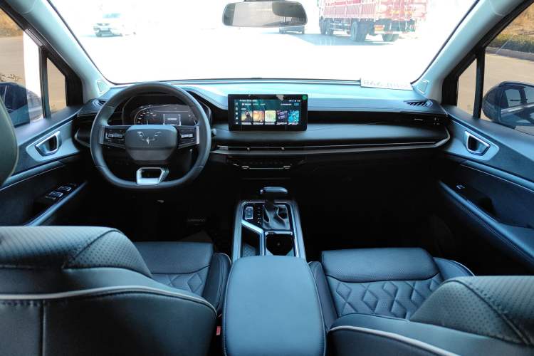 Used Wuling Jiachen 2022 1.5T CVT Deluxe Flagship Edition Center Console