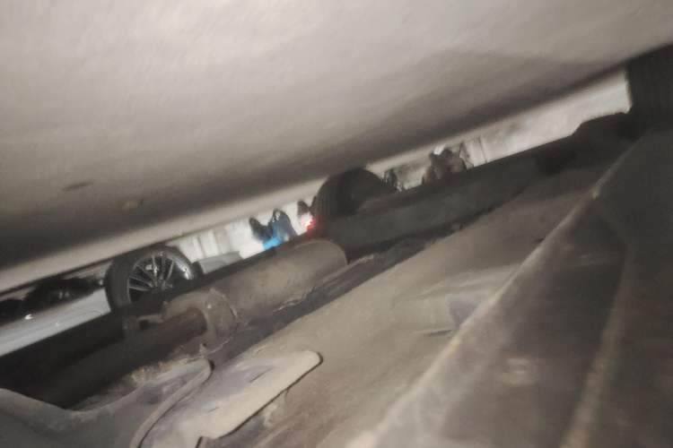 Used Wuling Jiachen 2022 1.5T CVT Deluxe Flagship Edition Chassis Front Right