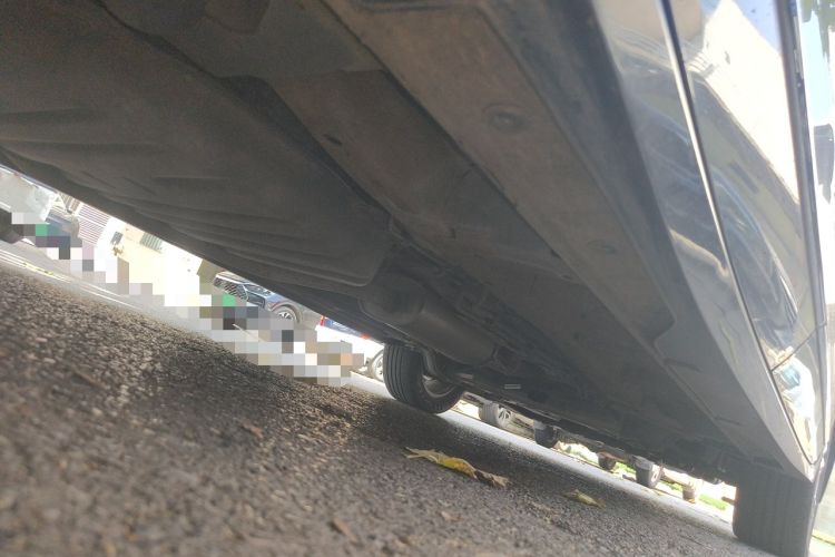 Used Wuling Jiachen 2022 1.5T CVT Smart Luxury Version Chassis Rear Right