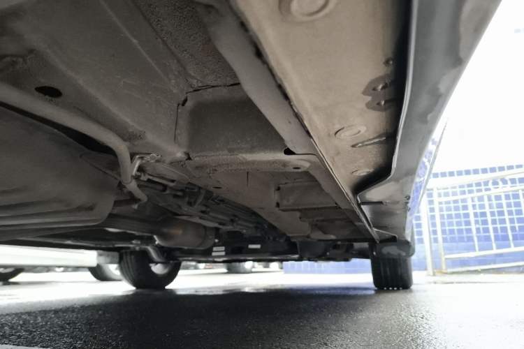 Used Wuling Jiachen 2022 1.5L Manual Comfort Edition Chassis Rear Right