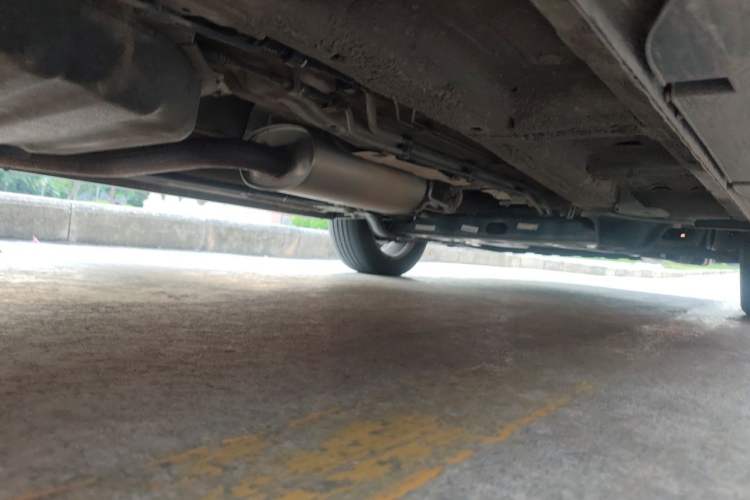 Used Wuling Jiachen 2022 1.5T CVT Smart Luxury Version Chassis Rear Right