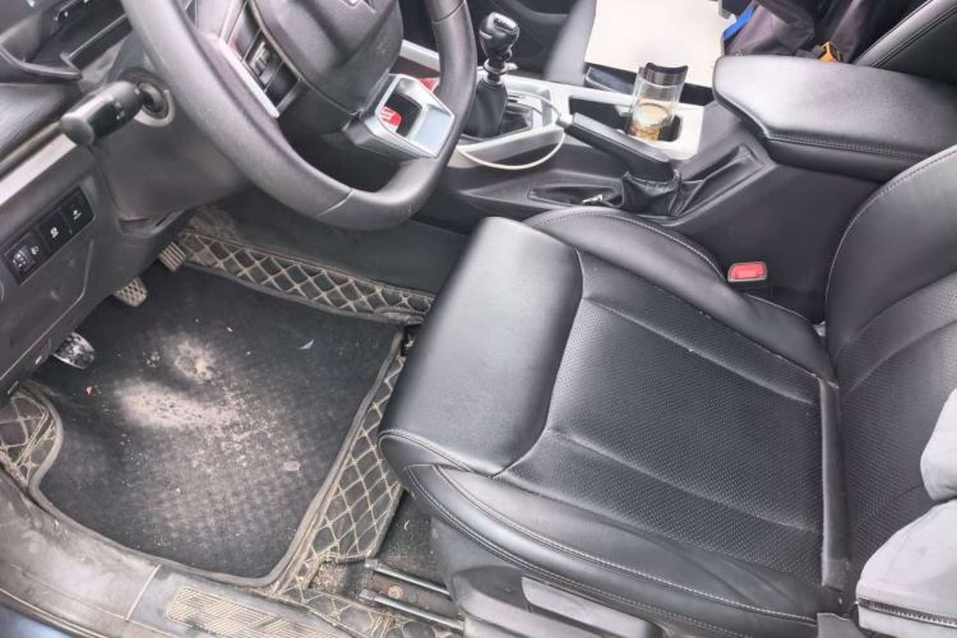 Used Wuling Jiachen 2022 1.5T Manual Light Enjoyment Dynamic Version Driver Seat