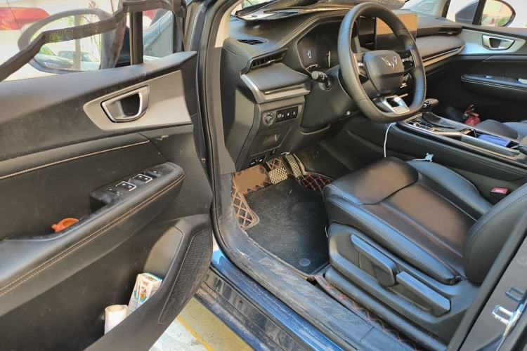 Used Wuling Jiachen 2022 1.5T CVT Smart Luxury Version Driver Seat
