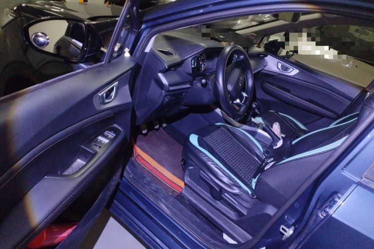 Used Wuling Jiachen 2022 1.5T Manual Light Enjoyment Dynamic Version Driver Seat