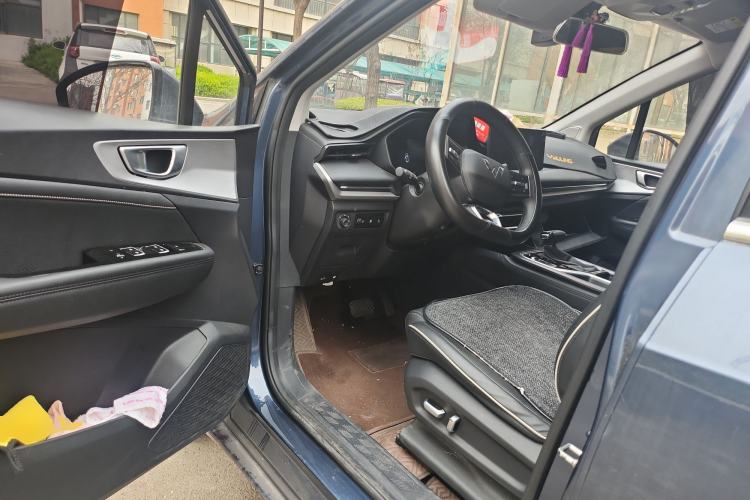Used Wuling Jiachen 2022 1.5T CVT Deluxe Flagship Edition Driver Seat