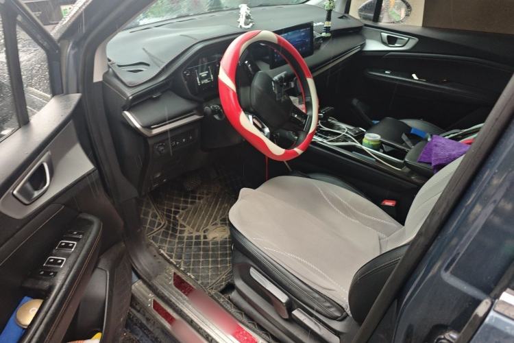 Used Wuling Jiachen 2022 1.5T CVT Smart Luxury Version Driver Seat