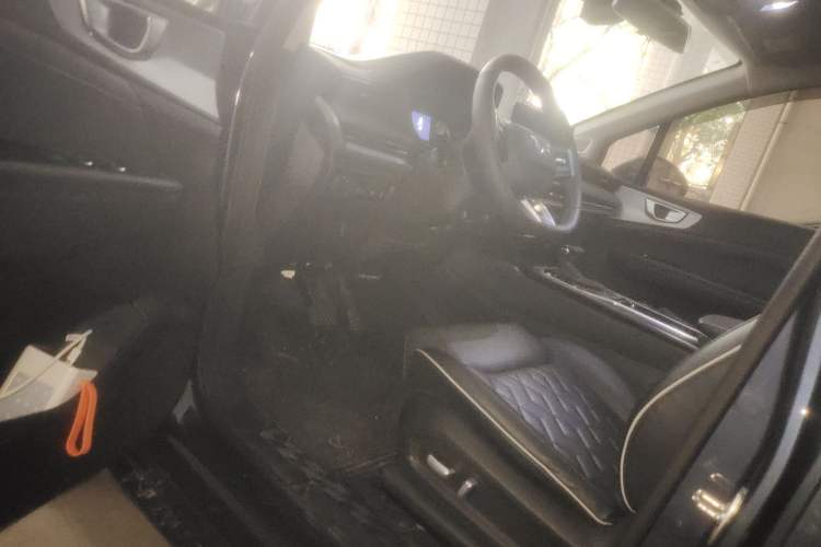 Used Wuling Jiachen 2022 1.5T CVT Deluxe Flagship Edition Driver Seat