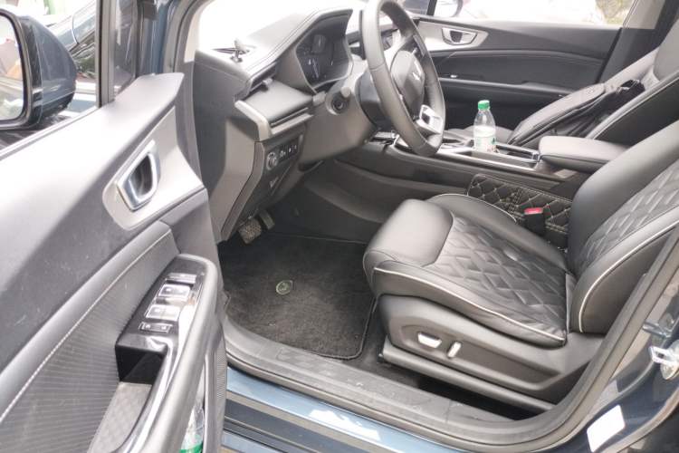 Used Wuling Jiachen 2022 1.5T CVT Deluxe Flagship Edition Driver Seat