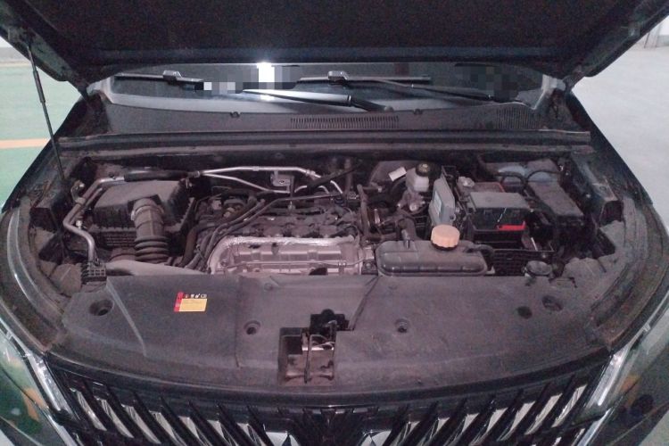 Used Wuling Jiachen 2022 1.5T Manual Light Enjoyment Dynamic Version Engine Bay