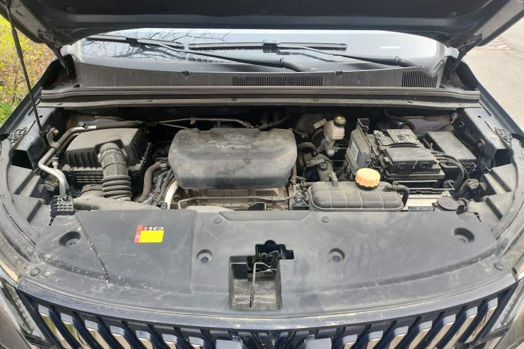 Used Wuling Jiachen 2022 1.5T CVT Deluxe Flagship Edition Engine Bay