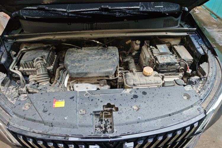 Used Wuling Jiachen 2022 1.5T CVT Smart Luxury Version Engine Bay