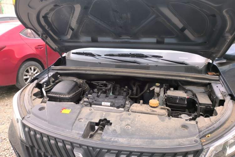 Used Wuling Jiachen 2022 1.5L Manual Enjoyment Elite Model Engine Bay